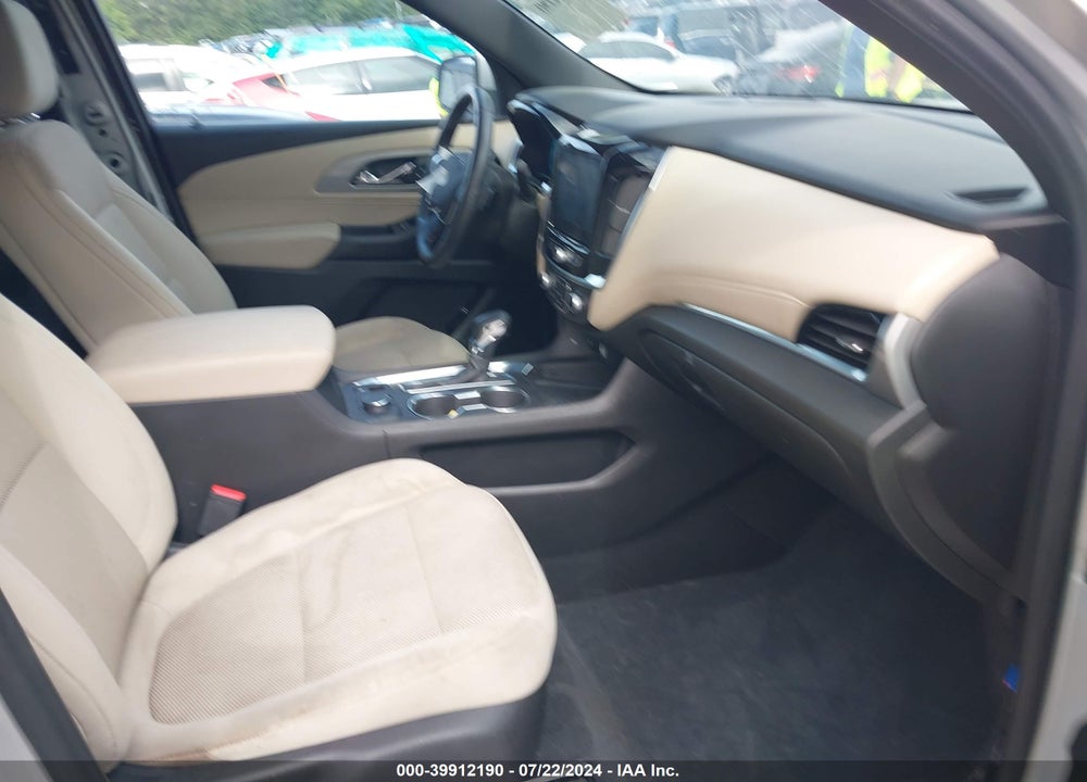 2022 CHEVROLET TRAVERSE FWD LT CLOTH VIN: 1GNERGKW6NJ154677