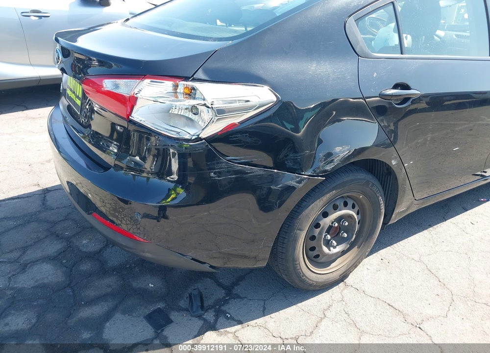2015 KIA FORTE LX VIN: KNAFK4A63F5333350