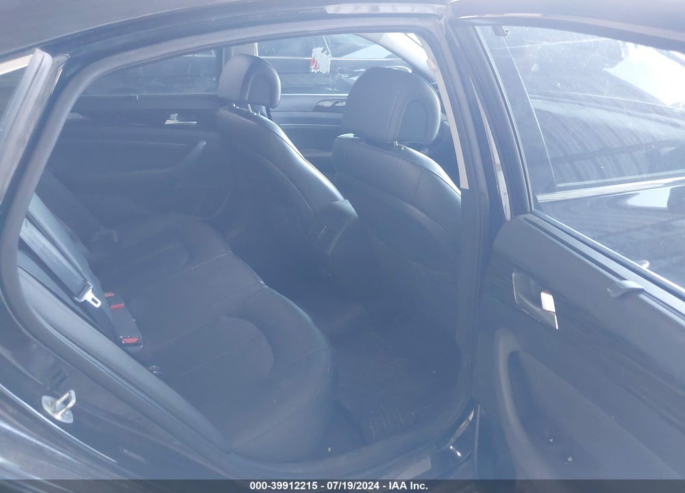 2016 HYUNDAI SONATA LIMITED VIN: 5NPE34AF0GH283374