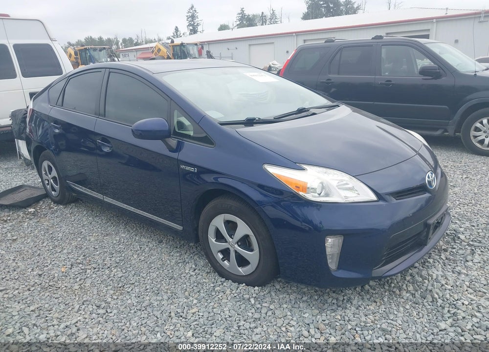 2013 TOYOTA PRIUS TWO VIN: JTDKN3DU3D1693073