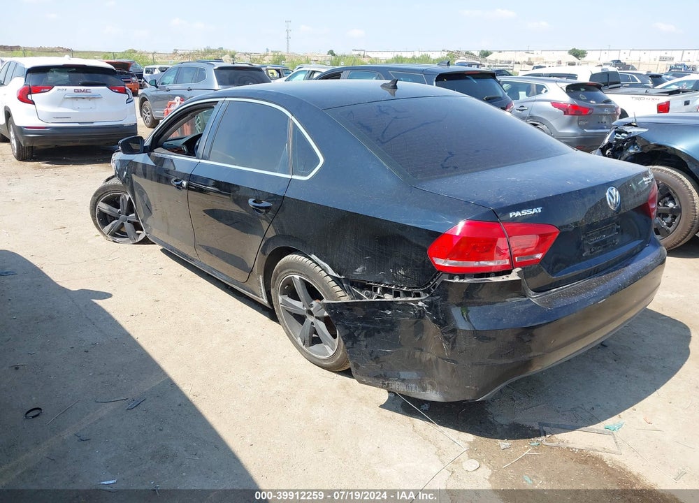 2014 VOLKSWAGEN PASSAT 1.8T SE VIN: 1VWBT7A32EC093382