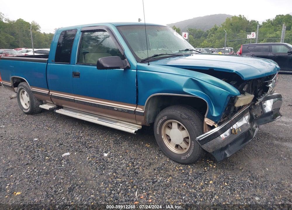 1998 CHEVROLET C1500 FLEETSIDE VIN: 2GCEC19R6W1205873