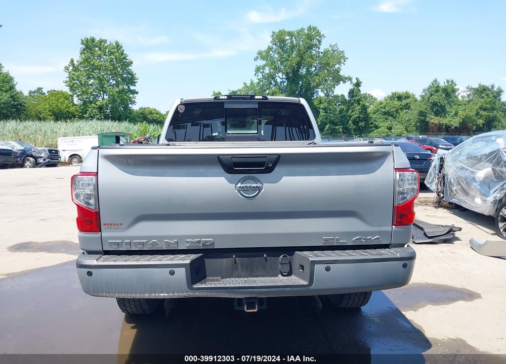 2017 NISSAN TITAN XD SL GAS VIN: 1N6AA1F46HN504162