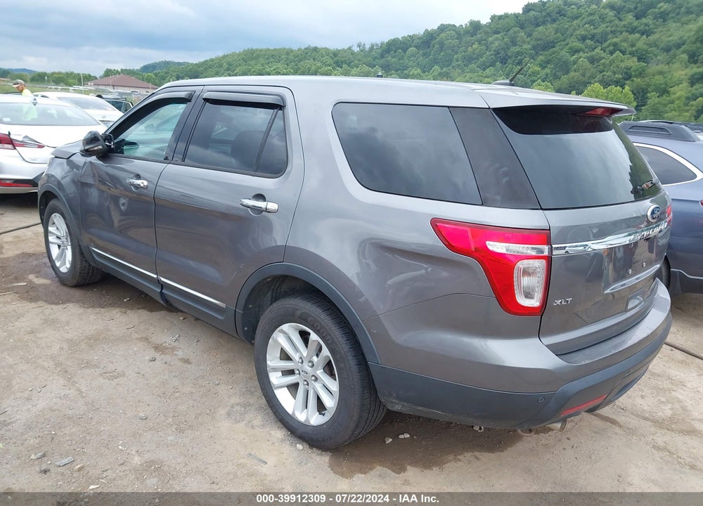2013 FORD EXPLORER XLT VIN: 1FM5K8D86DGA16159