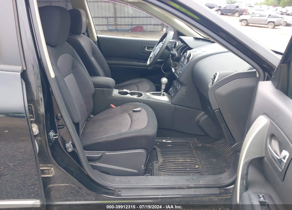 2013 NISSAN ROGUE SV VIN: JN8AS5MT4DW510729