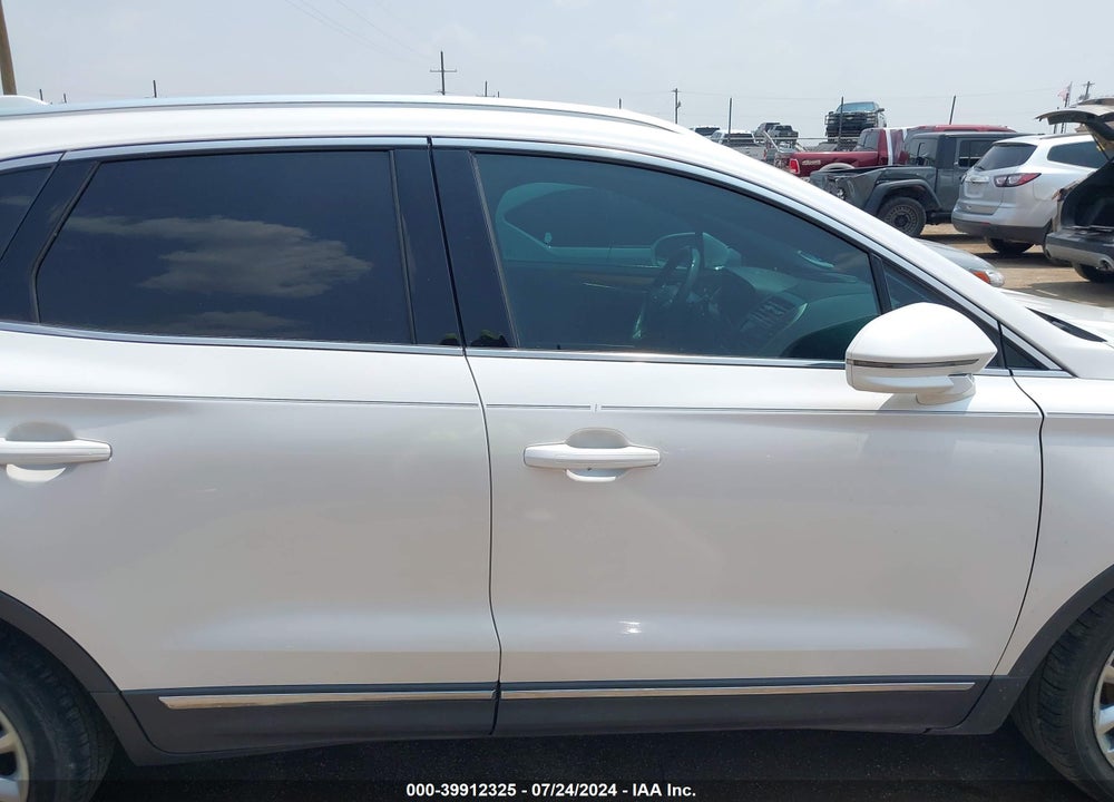 2017 LINCOLN MKC RESERVE VIN: 5LMCJ3C96HUL09541