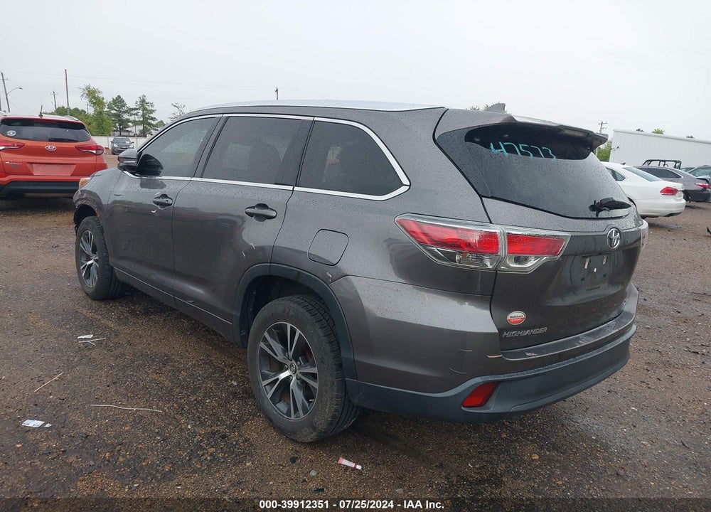 2016 TOYOTA HIGHLANDER XLE V6 VIN: 5TDKKRFH8GS500158