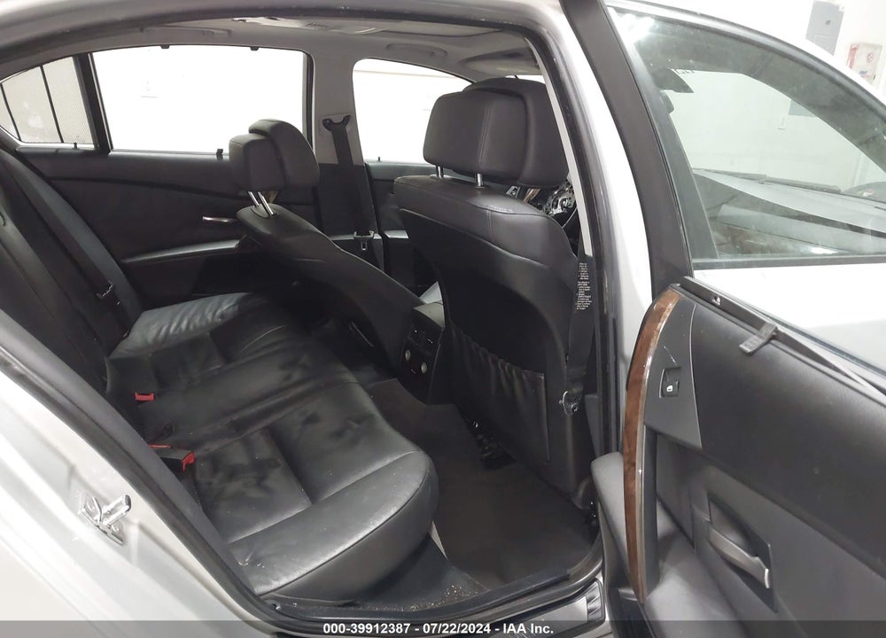 2007 BMW 550I VIN: WBANB53587CP04120