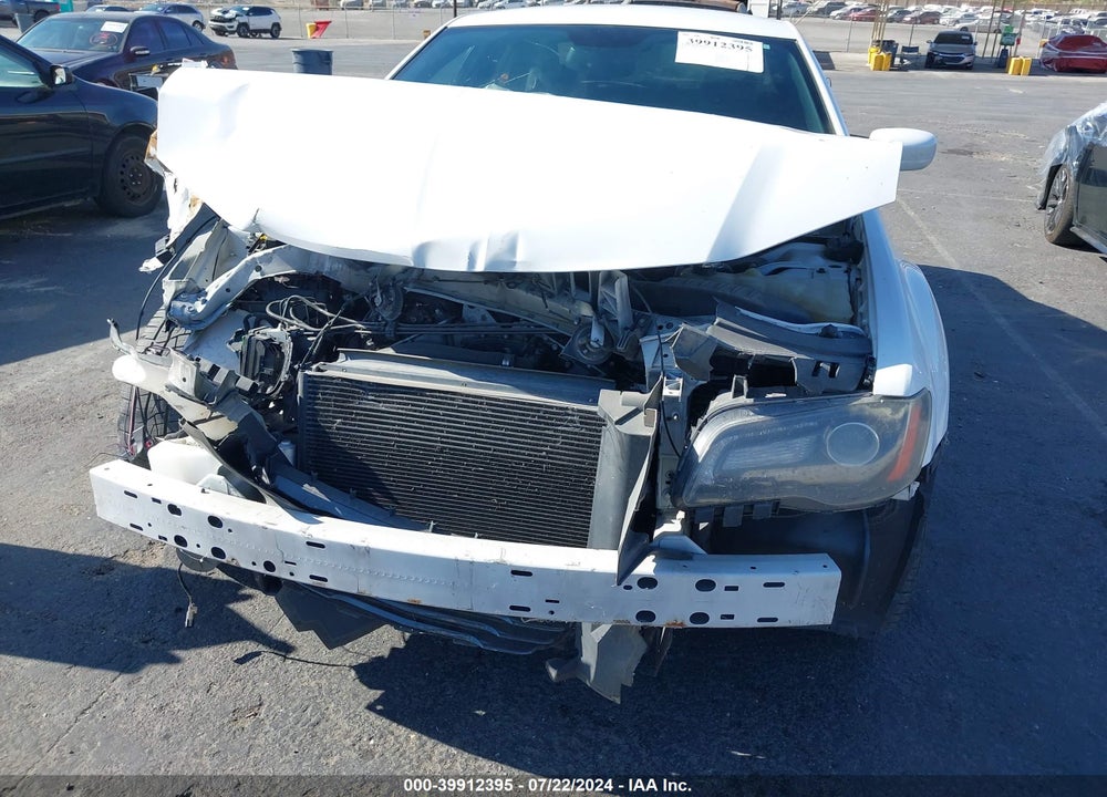 2013 CHRYSLER 300 300S VIN: 2C3CCABG8DH596095