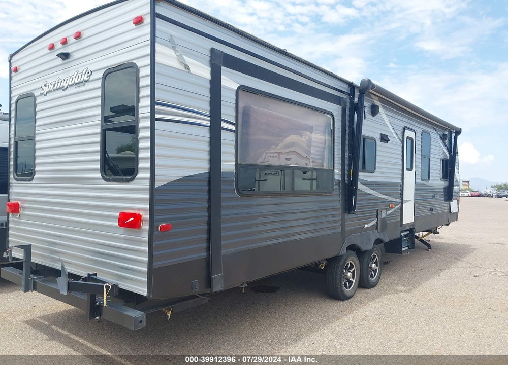 2018 KEYSTONE OTHER VIN: 4YDT3112133102284