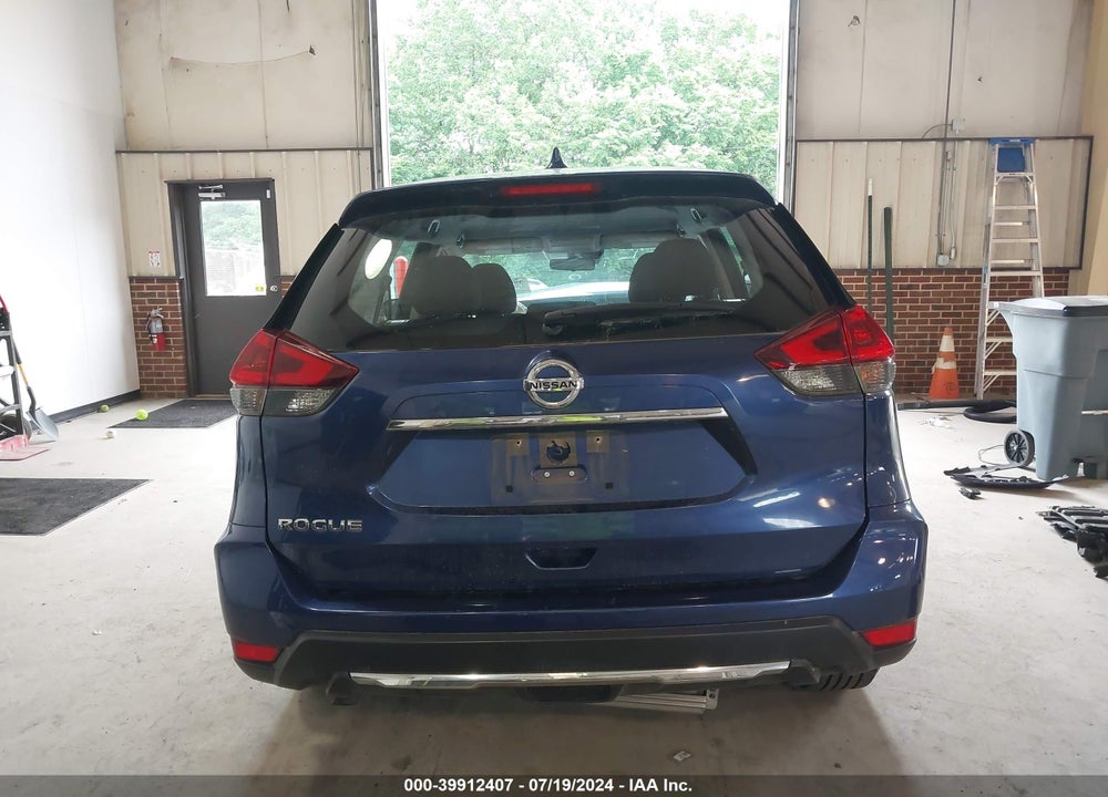 2020 NISSAN ROGUE S FWD VIN: JN8AT2MT5LW008337