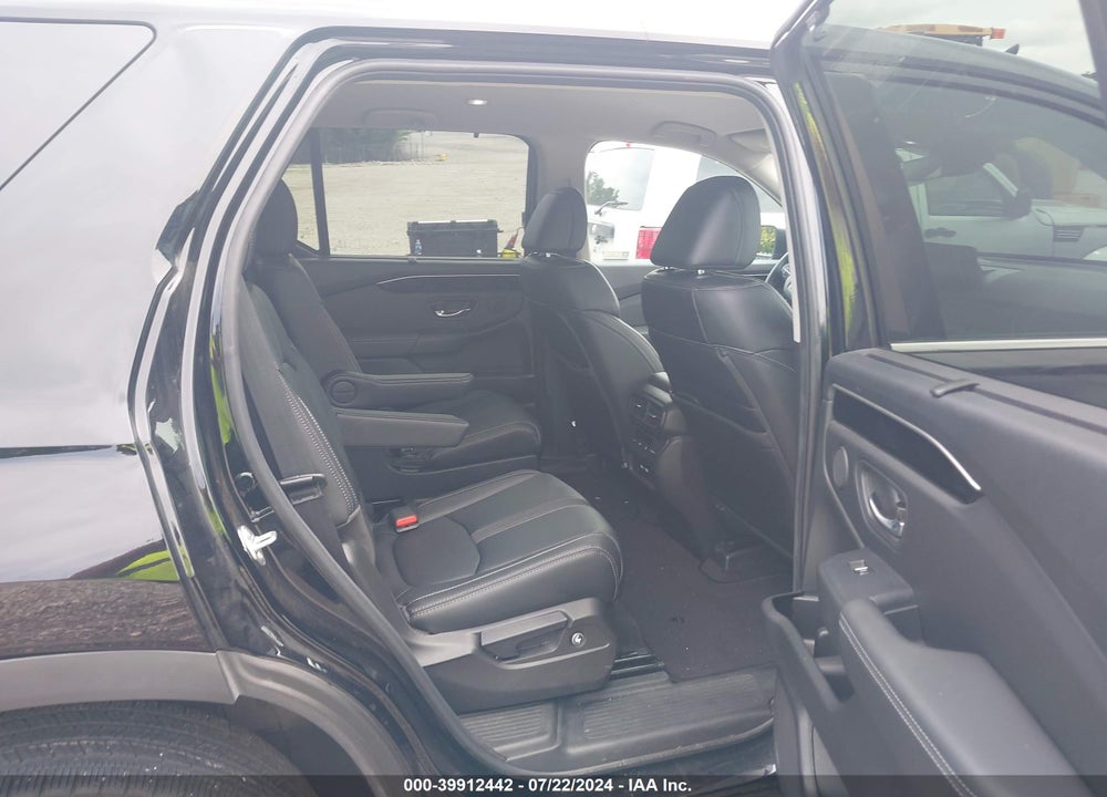 2023 HONDA PILOT AWD EX-L 7 PASSENGER VIN: 5FNYG1H51PB018684
