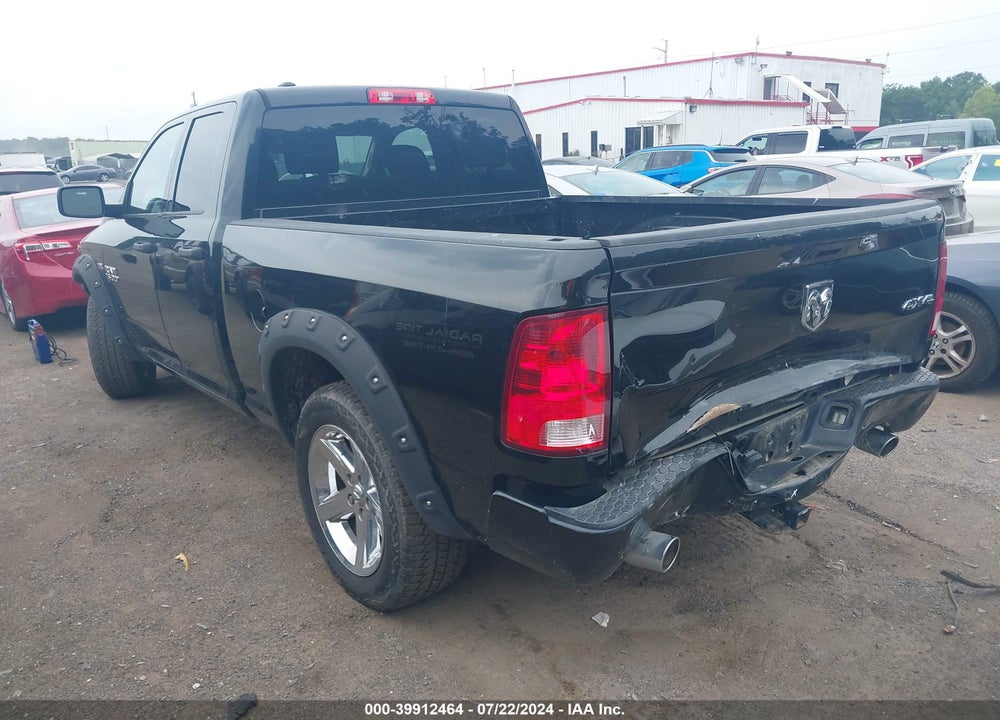 2017 RAM 1500 EXPRESS QUAD CAB 4X4 6'4 BOX VIN: 1C6RR7FT7HS667369