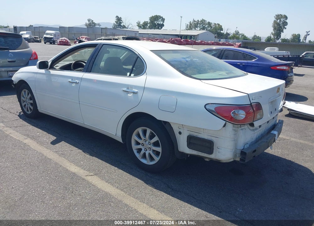 2002 LEXUS ES 300 VIN: JTHBF30GX20026404