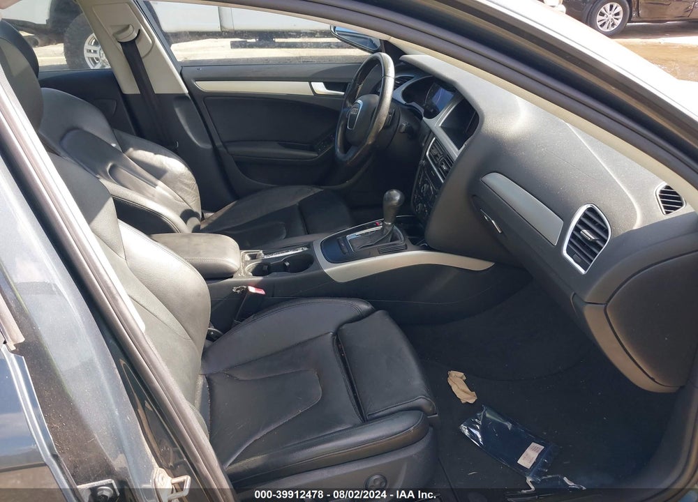 2011 AUDI A4 VIN: WAUAFAFL9BN033043
