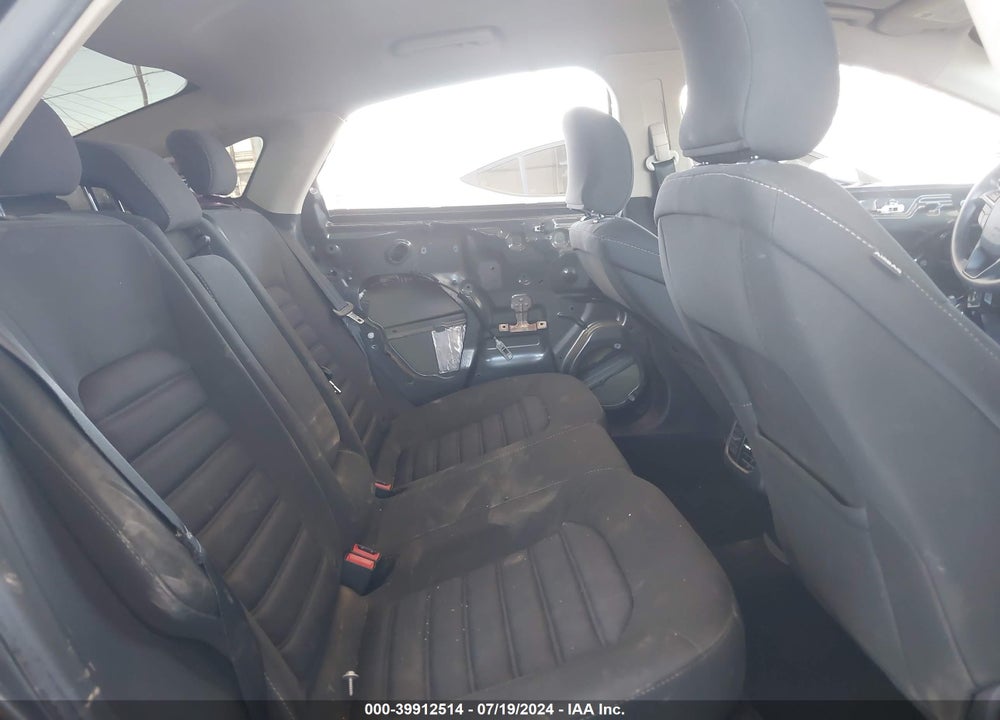 2017 FORD FUSION SE VIN: 3FA6P0HD2HR276100