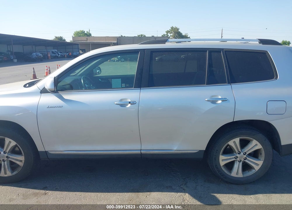 2013 TOYOTA HIGHLANDER LIMITED V6 VIN: 5TDDK3EH1DS189501