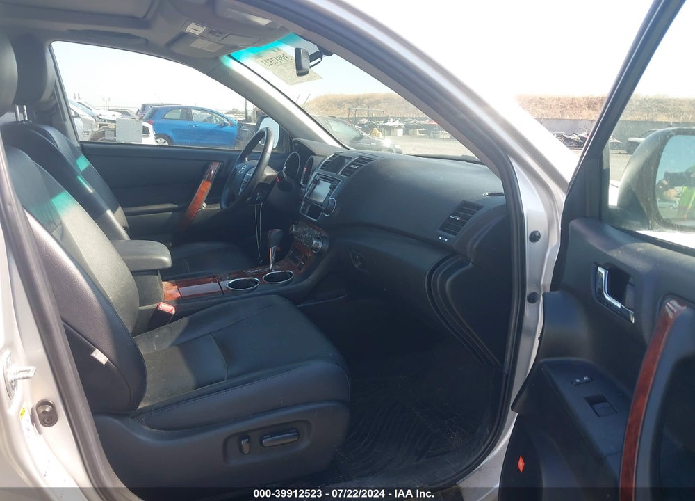 2013 TOYOTA HIGHLANDER LIMITED V6 VIN: 5TDDK3EH1DS189501