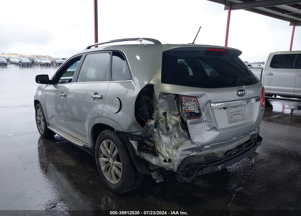 2013 KIA SORENTO SX V6 VIN: 5XYKWDA24DG353369