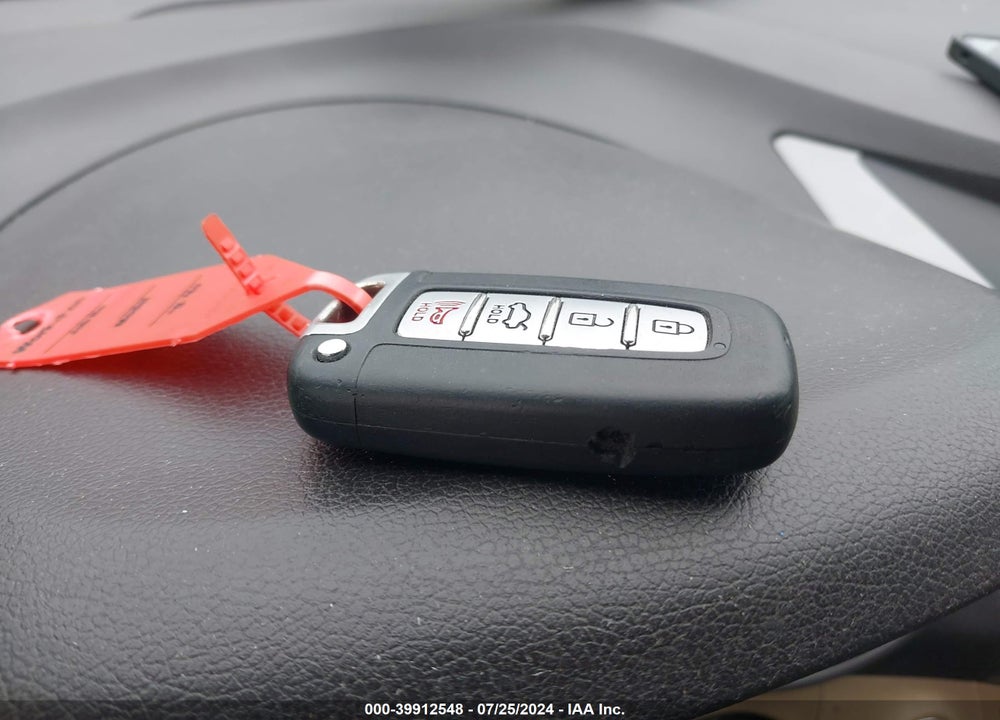 2013 HYUNDAI ELANTRA LIMITED VIN: KMHDH4AE4DU663903