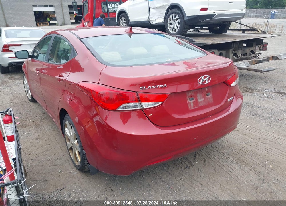 2013 HYUNDAI ELANTRA LIMITED VIN: KMHDH4AE4DU663903