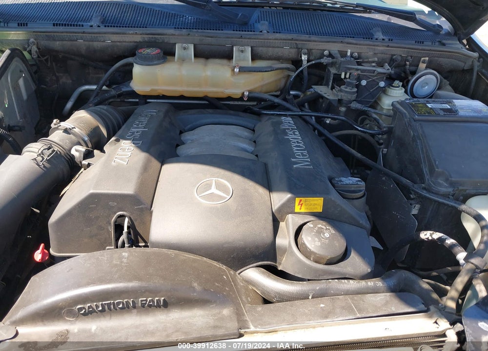 1998 MERCEDES-BENZ ML 320 CLASSIC VIN: 4JGAB54E3WA040427
