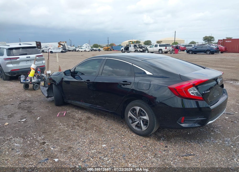 2019 HONDA CIVIC LX VIN: 19XFC2F60KE006576