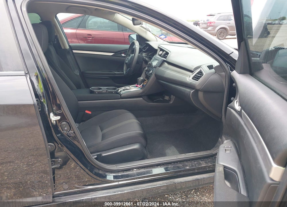 2019 HONDA CIVIC LX VIN: 19XFC2F60KE006576