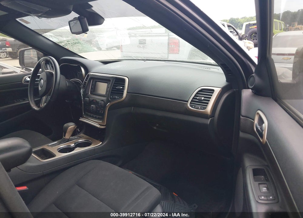 2016 JEEP GRAND CHEROKEE LAREDO VIN: 1C4RJFAG1GC357053