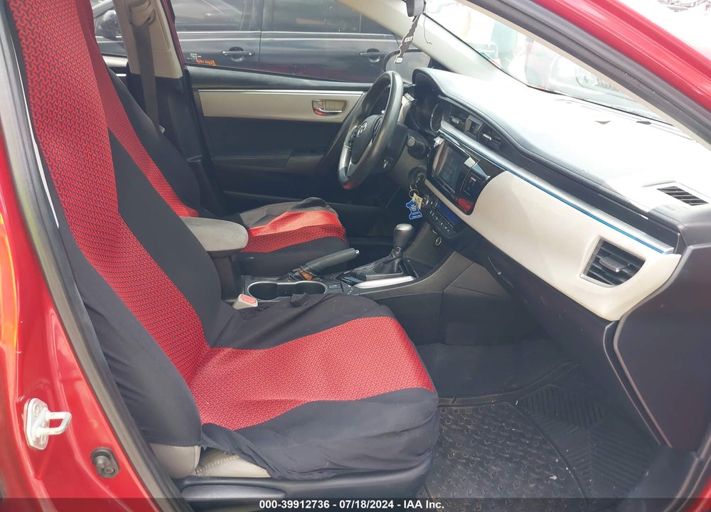 2015 TOYOTA COROLLA LE VIN: 5YFBURHE1FP284271