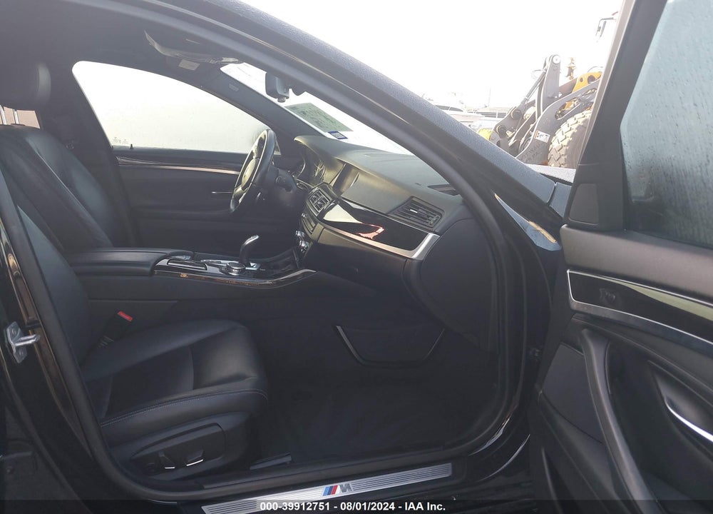 2016 BMW 535I VIN: WBA5B1C51GG552019