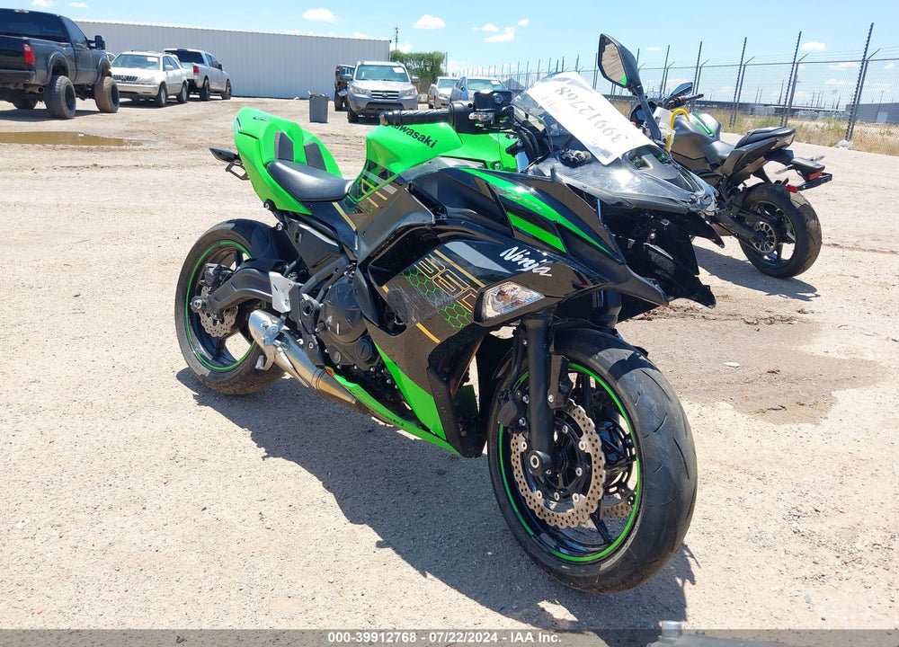 2020 KAWASAKI EX650 N VIN: ML5EXEN16LDA06122