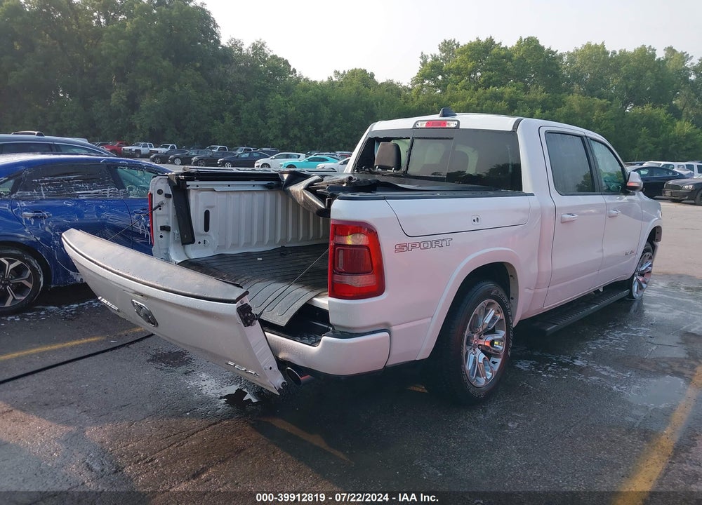 2022 RAM 1500 LAIE  4X4 5'7 BOX VIN: 1C6SRFJT2NN385105