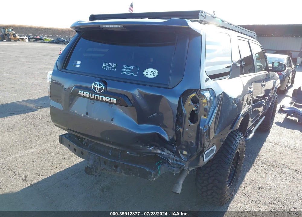 2021 TOYOTA 4RUNNER TRD OFF ROAD PREMIUM VIN: JTERU5JR4M5846917