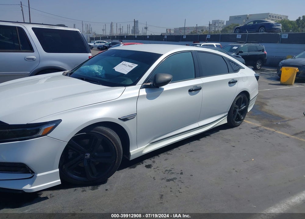 2018 HONDA ACCORD SPORT VIN: 1HGCV1F33JA180979