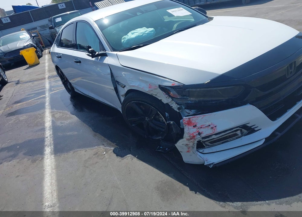 2018 HONDA ACCORD SPORT VIN: 1HGCV1F33JA180979