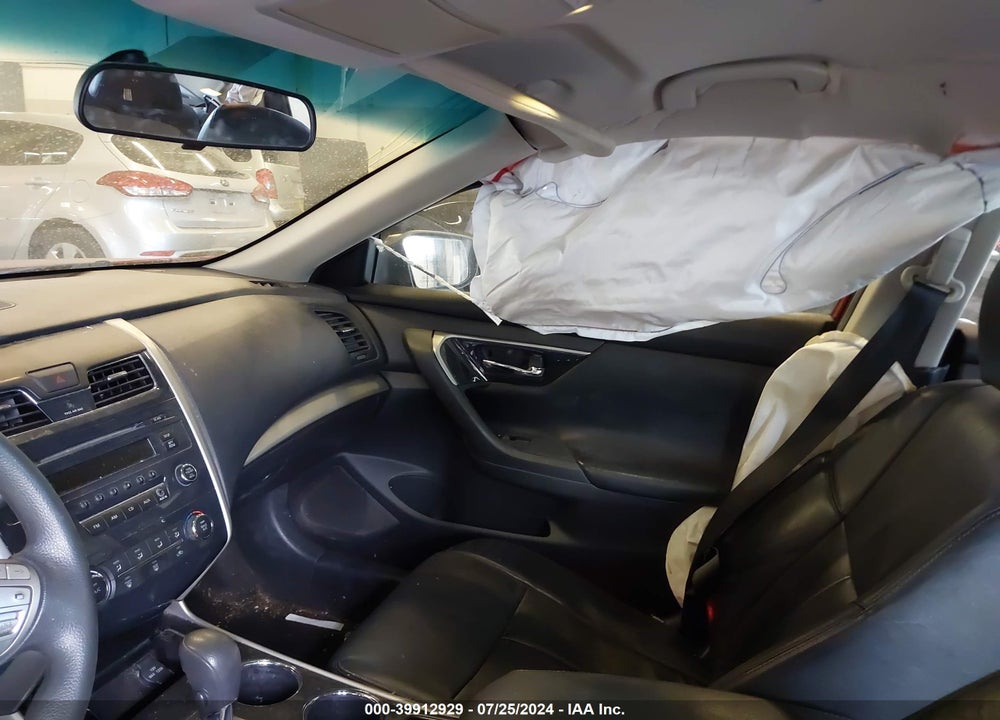 2014 NISSAN ALTIMA 2.5 S VIN: 1N4AL3AP4EN211825