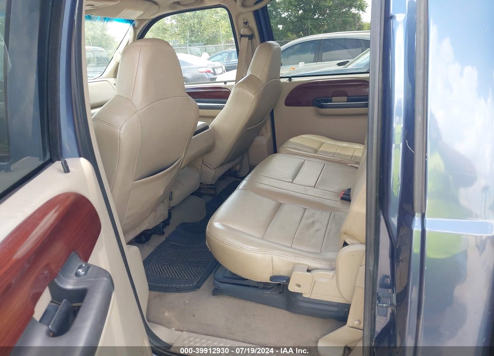 2007 FORD F-350 LARIAT/XL/XLT VIN: 1FTWW32P07EA66209