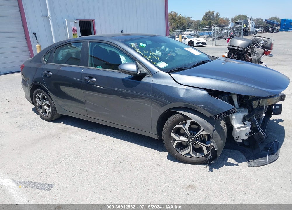 2021 KIA FORTE LXS VIN: 3KPF24AD0ME376594