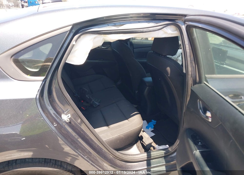 2021 KIA FORTE LXS VIN: 3KPF24AD0ME376594