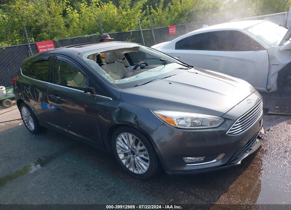 2017 FORD FOCUS TITANIUM VIN: 1FADP3N28HL291436