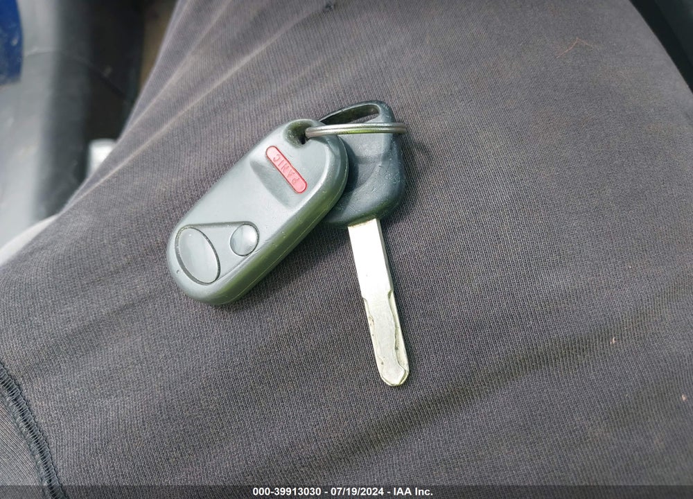 2003 HONDA CIVIC VIN: 1HGES267X3L029039