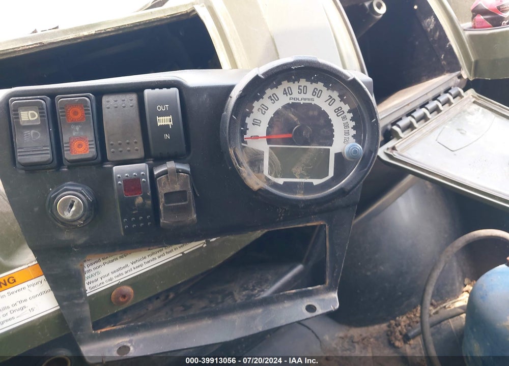 2013 POLARIS RANGER 800 CREW VIN: 4XAWH76A6D2712557