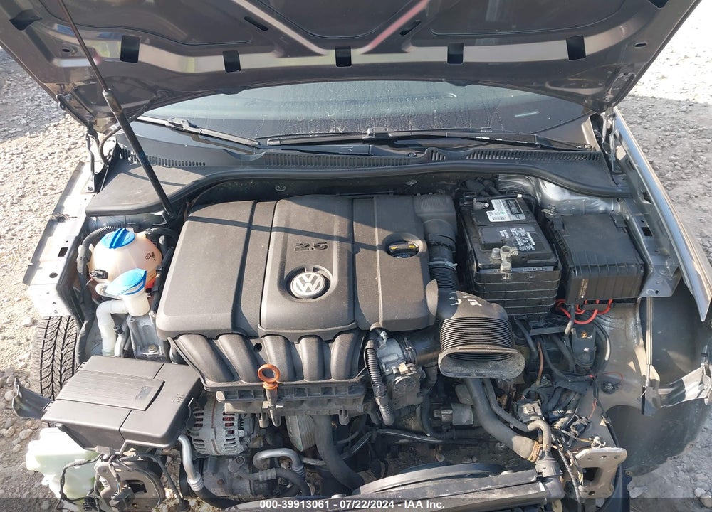 2010 VOLKSWAGEN GOLF 2-DOOR VIN: WVWAA7AJ7AW294495
