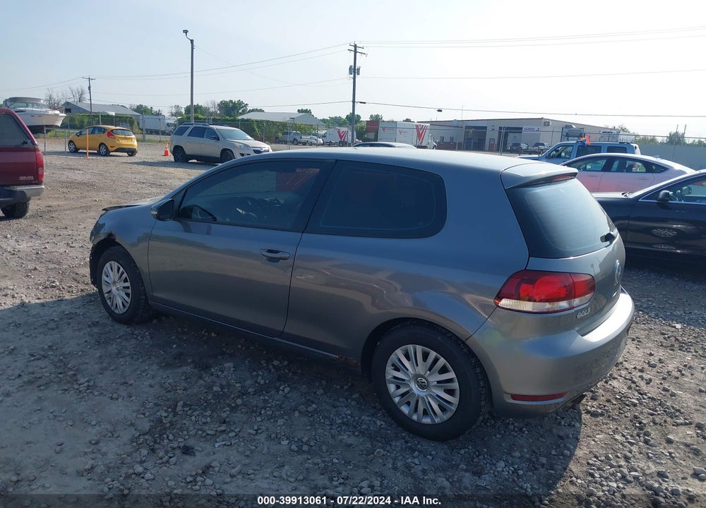 2010 VOLKSWAGEN GOLF 2-DOOR VIN: WVWAA7AJ7AW294495
