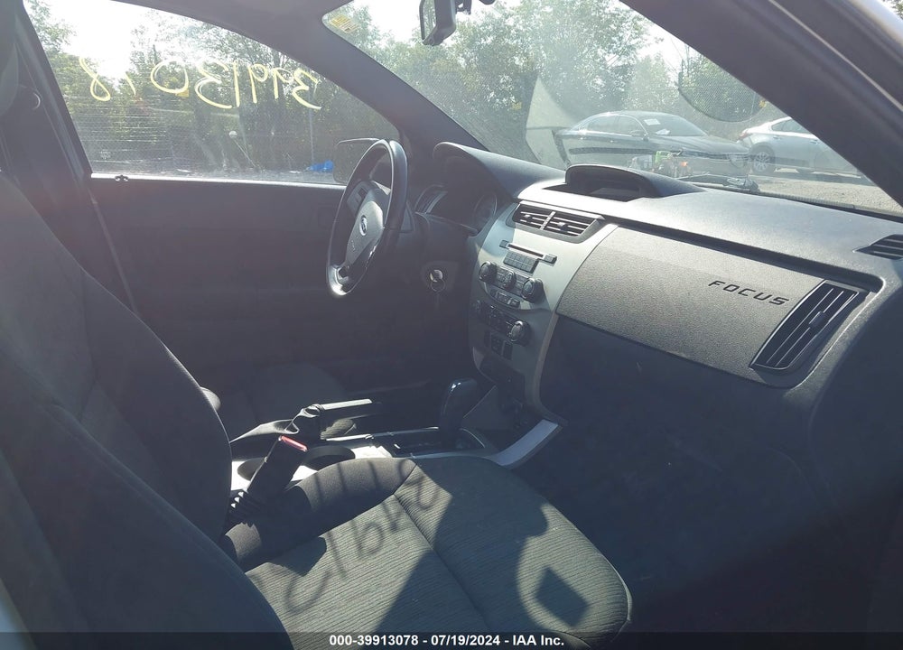 2010 FORD FOCUS SE VIN: 1FAHP3FN6AW295130