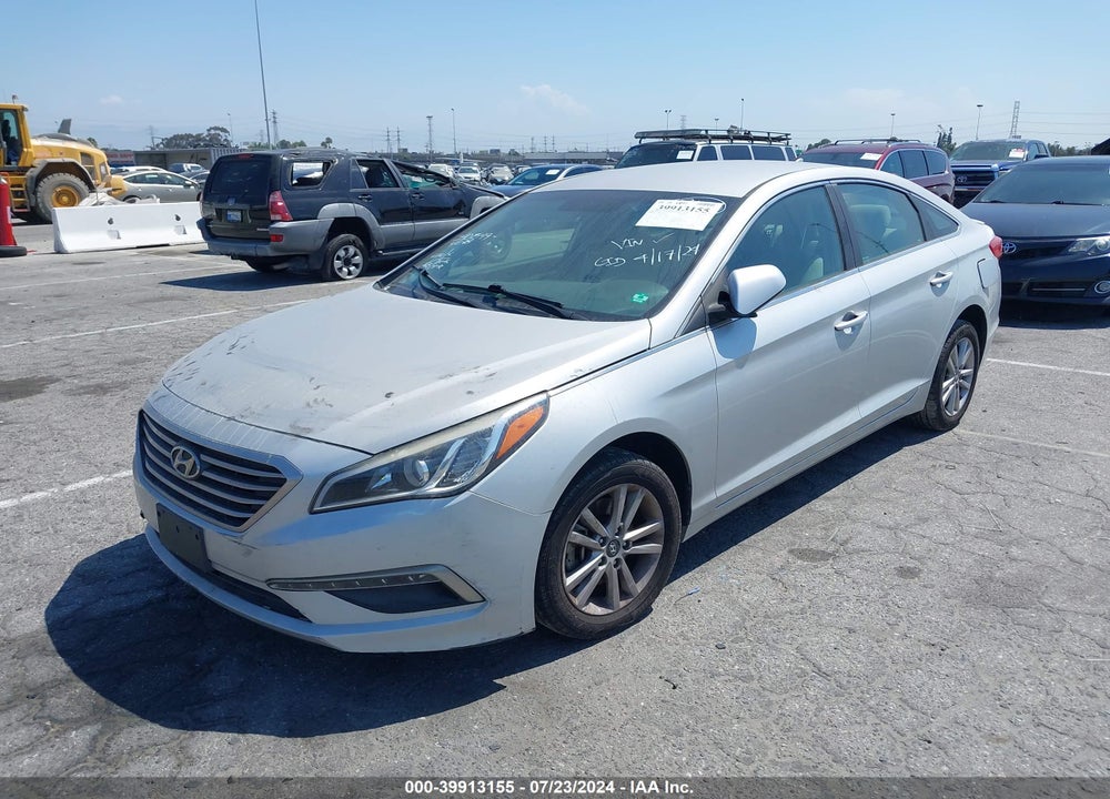2015 HYUNDAI SONATA SE VIN: 5NPE24AF1FH014480