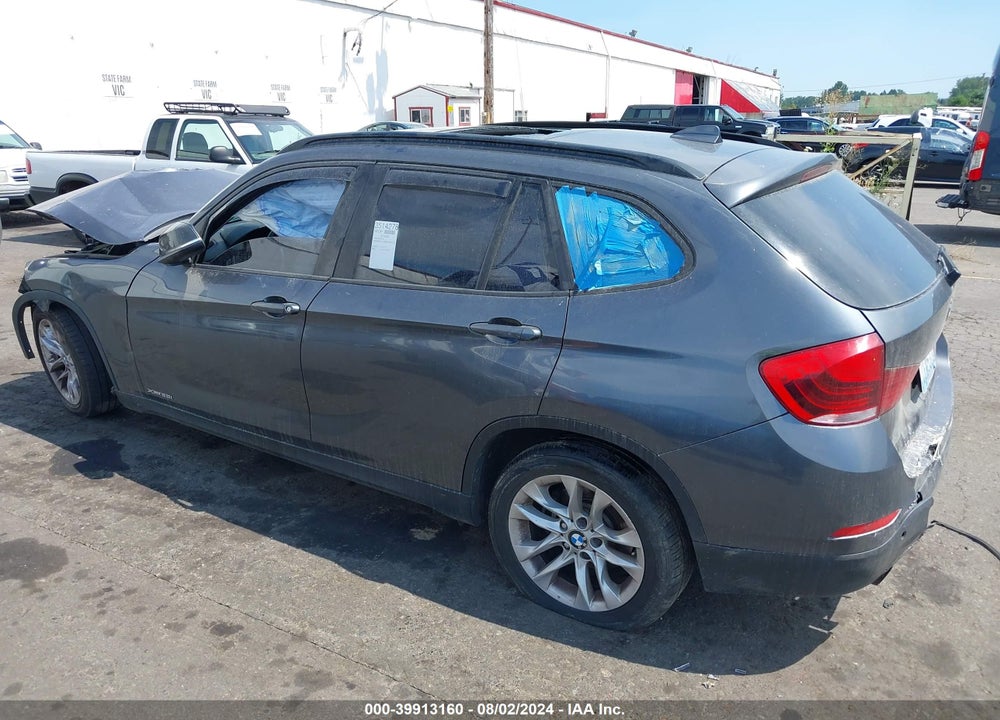 2015 BMW X1 XDRIVE28I VIN: WBAVL1C56FVY37113