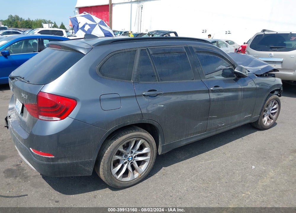 2015 BMW X1 XDRIVE28I VIN: WBAVL1C56FVY37113