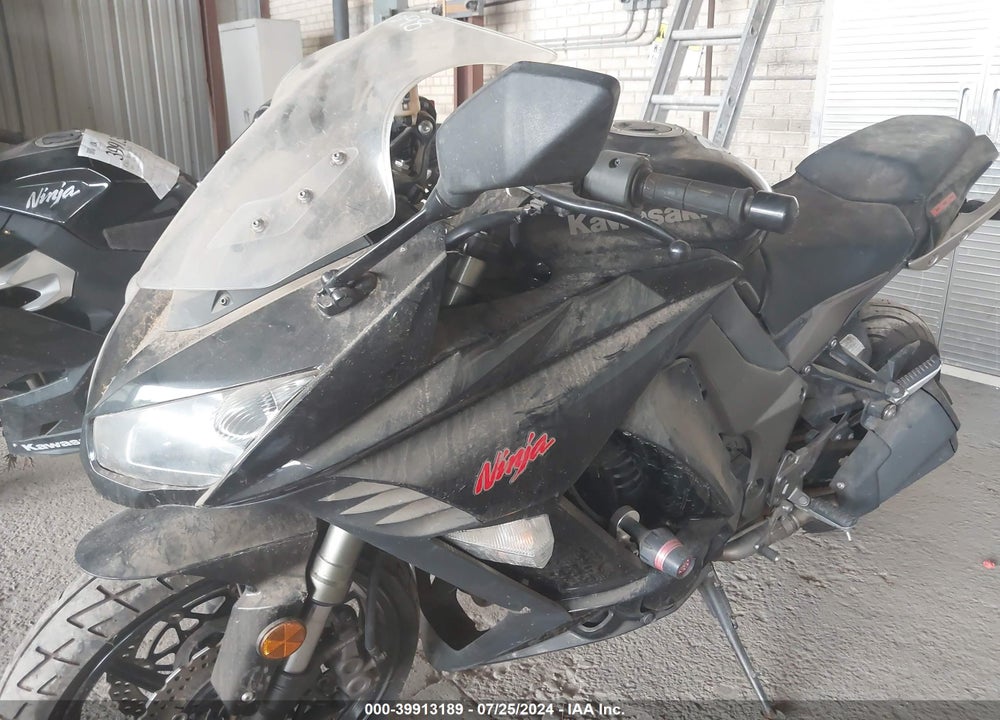 2011 KAWASAKI ZX1000 G VIN: JKAZXCG17BA003245